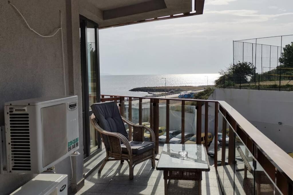 Апартамент У Моря В К-С Paradiso В Г. Несебър Apartment Luaran gambar